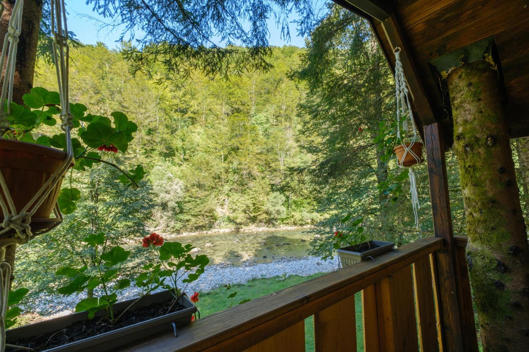Treehouse Kupari Nacionalni Park Risnjak Cabar Exterior foto